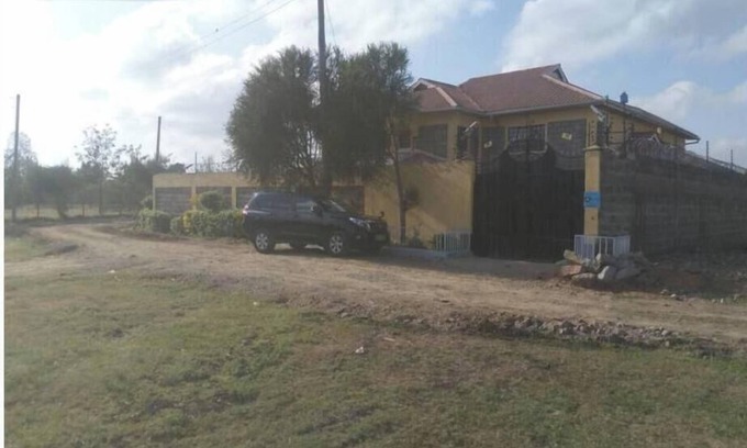 Nairobi Apartment | Large in Nairobi for Parties La Mana City