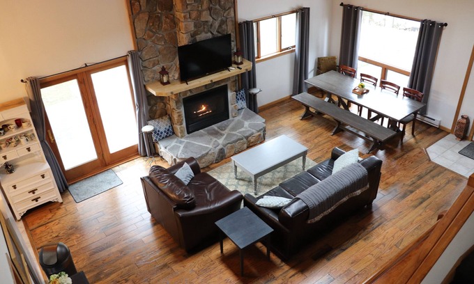 Duluth House | Scenic Lakeside Cabin with Family-Friendly Amenities