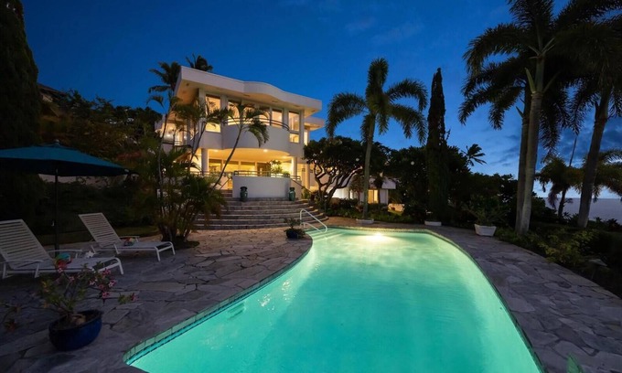Honolulu House | Beautiful Home with Pool and Ocean Views Awaiting You