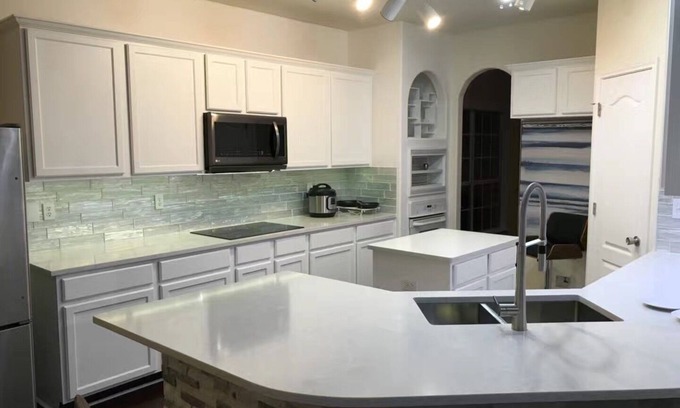 Stone Oak House | Exceptional Home with Theater, Gym & Pool - 10/10 Rated
