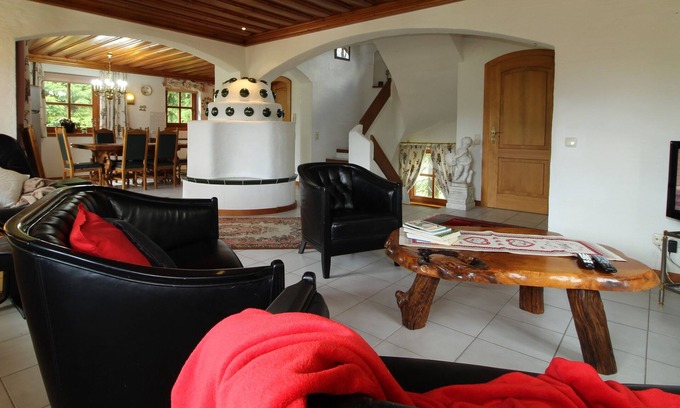 Bad Kleinkirchheim Ski Chalet | Spacious Mountain Chalet Near Nockalmbahn Lifts for Families