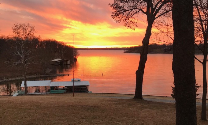 Vinita House | Spacious Private Acreage with Hot Tub and Treehouse Escape