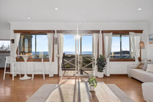 Peppermint Grove Beach House | Large Renovated Home with Ocean Views for Family Fun in Peppermint Grove Beach