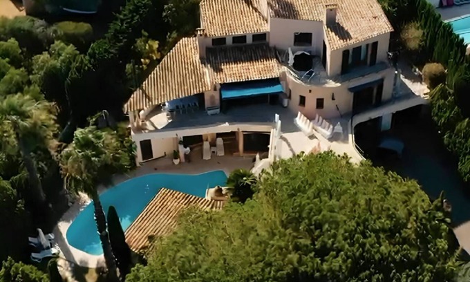Les Termes House | Seaside Villa with 3 Independent Apartments & Pool Access