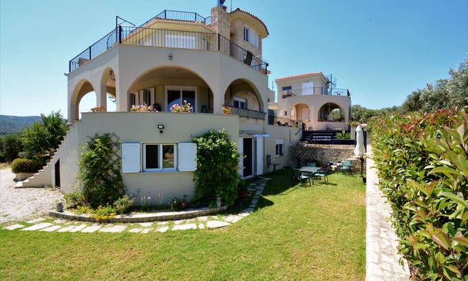 Kissamos Apartment | Seacoast Home with Pool & Ocean View in Crete’s Olive Region