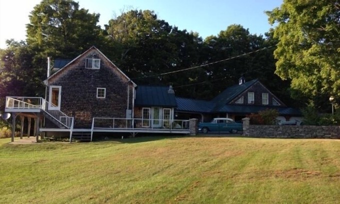 North Concord House | Secluded Vermont Rental House with Breathtaking Views