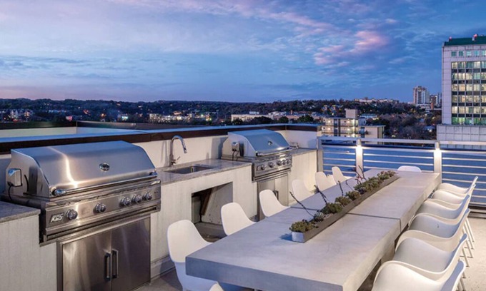 Civic District Resort | Spacious Studio Deluxe Condo with Pool at Wyndham Austin