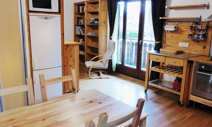 Doussard Apartment | Charming Studio for 4 Overlooking Annecy Lake