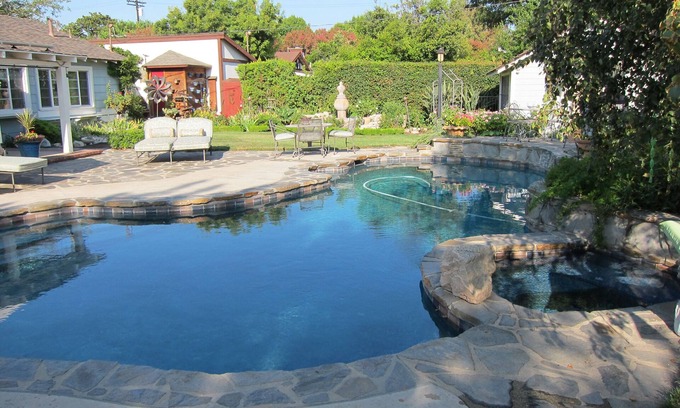 Northridge Apartment | Premium Studio Guest House with Pool and Spa Amenities