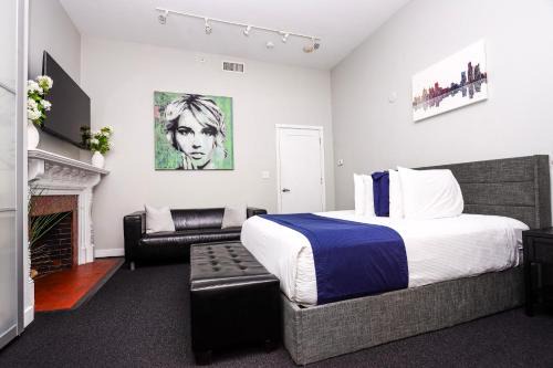 Back Bay Apartment | Stylish Newbury Street Studio with Kitchen - Great Stay Awaits!