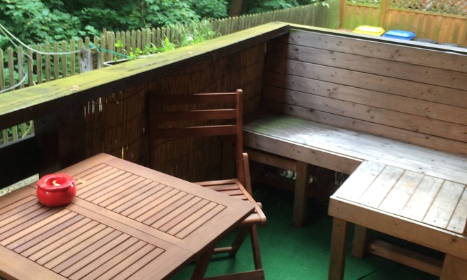 Jena-West Apartment | Bright Apartment for 6 with Free WiFi & Parking Near Center