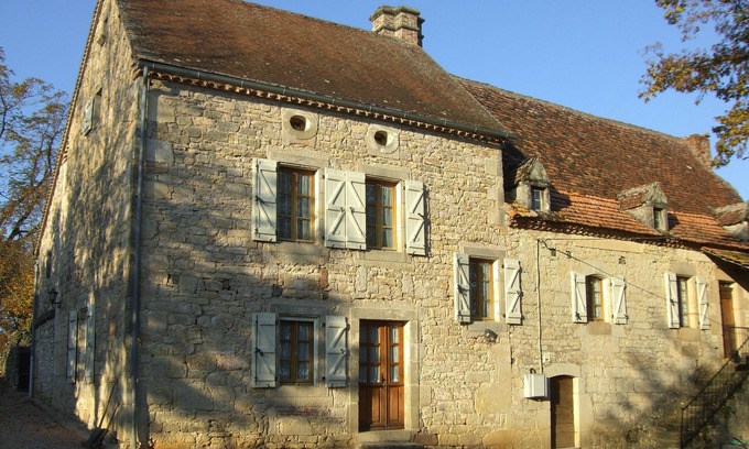 Sonac House | Welcoming Traditional Quercy House with Spa and Breakfast
