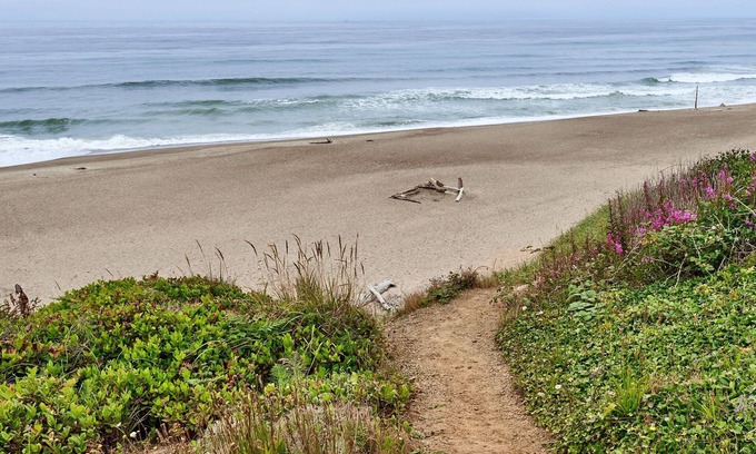 Lincoln Beach House | Unique Beach Home with Whale Watching & Great Amenities