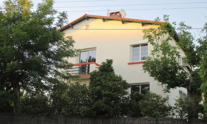 Royan House | Spacious Villa Steps from Chay Beach with Ocean Views