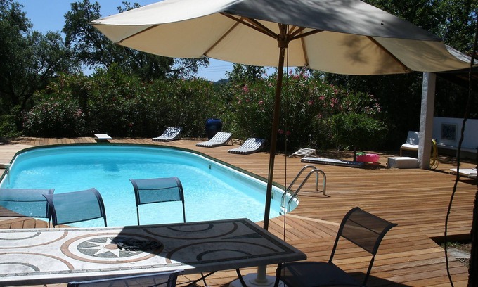 Saint-Paul-en-Foret Villa | Spacious Villa with Pool and Ocean Views - Rated 9.6/10