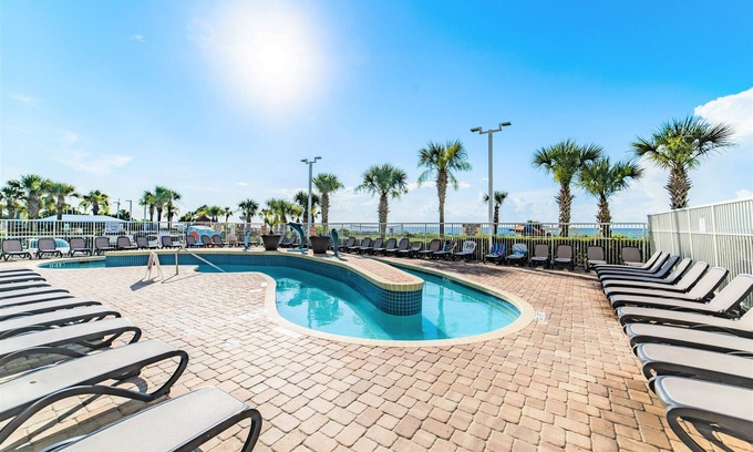 Myrtle Beach Condo | Remarkable Three-Bedroom Penthouse with Indoor Water Park
