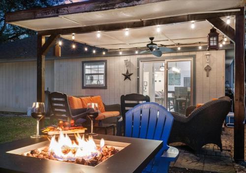 Leander House | Larnie's Casa