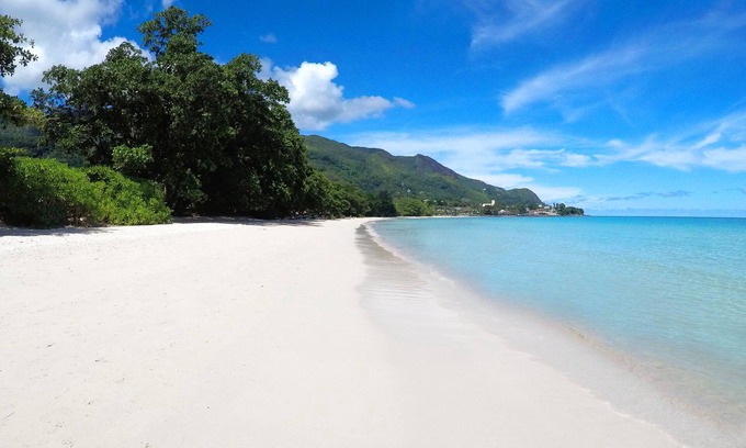 Beau Vallon Villa | Discover Las Brísas Villa at Chateau Elysium with Ocean Views