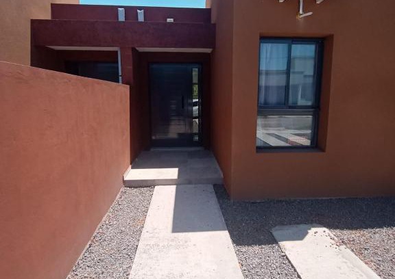 Parana Apartment | Family-Friendly Las Cañas: Guest Rated 9/10 for Comfort