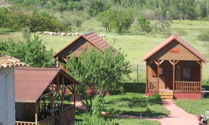 Enguidanos House | Pet-Friendly Escape at Las Casas de la Vega - Rated 9.5/10