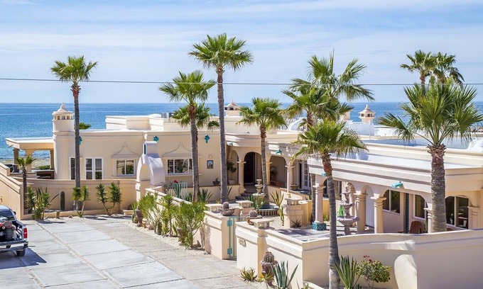 Las Conchas Villa | Beachfront Bliss at Las Conchas Villa - Ocean Views & Fun