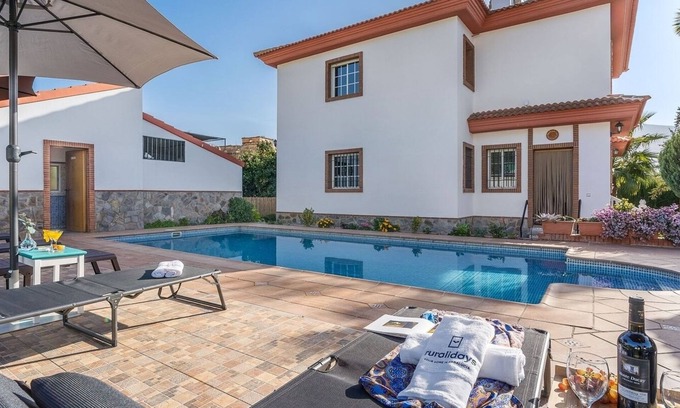 Orgiva Villa | Las Cuatro Flores Órgiva by Ruralidays