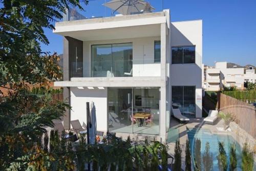 Diputacion de Rincon de San Gines Villa | Explore Las Dalias: 4-Star Stay with Pool & Kid-Friendly Fun