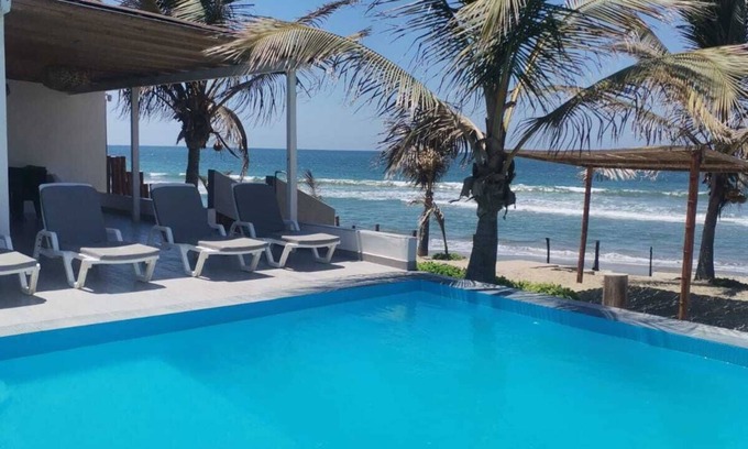 Canoas House | Relax at Las Fragatas de Punta Mero with Oceanfront Bliss
