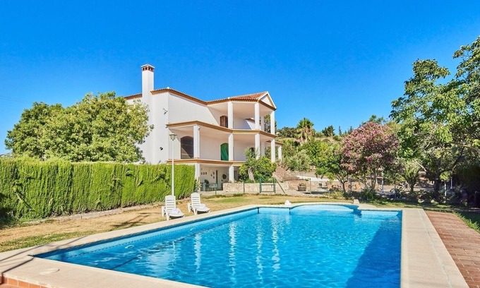 Olvera Villa | Discover Las Herrizas Olvera with Pool and Spa Amenities