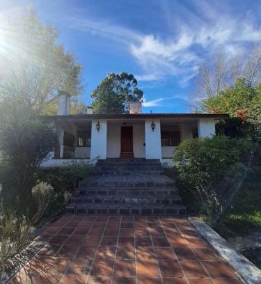 Alpa Corral House | Highly Rated Las Lavandas del Colibrí: Pet & Child Friendly