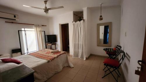 Parana Hotel | Cozy Las Mañanitas Casa Hotel: Family-Friendly & Pet Welcoming