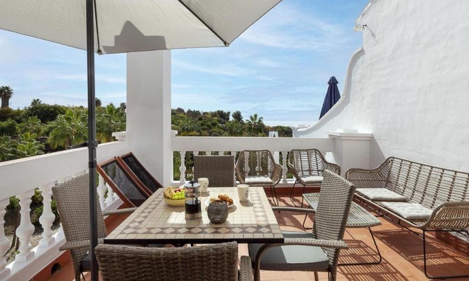 Oasis del Capistrano Apartment | Discover Las Palmas 4b: Family-Friendly Oasis with Pool