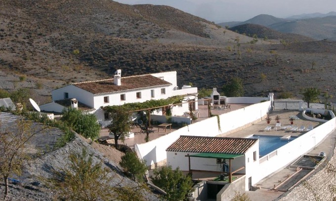 Velez Rubio Bed & Breakfast | Discover Las Persianas Azules: Oceanfront Retreat
