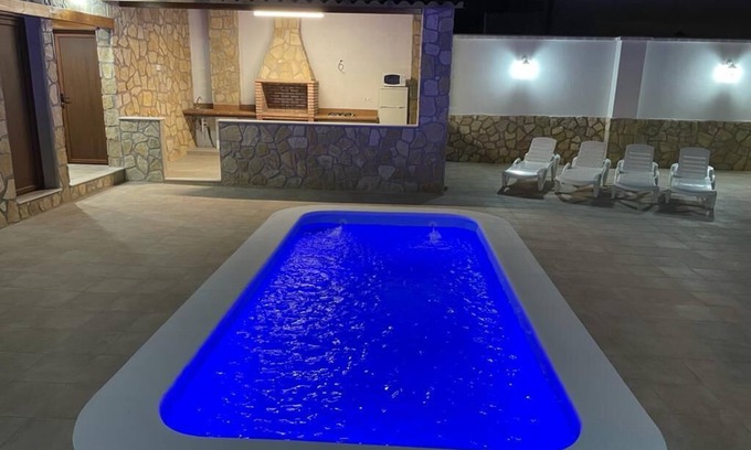 Segura de la Sierra Apartment | Discover Las Tres A Complex with Private Pool & Spa