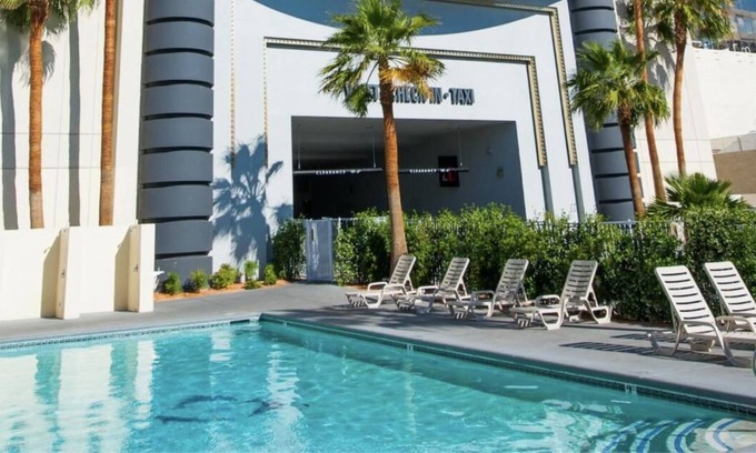Downtown Las Vegas House | Unforgettable Las Vegas Escape: City Views, Pool & Casino