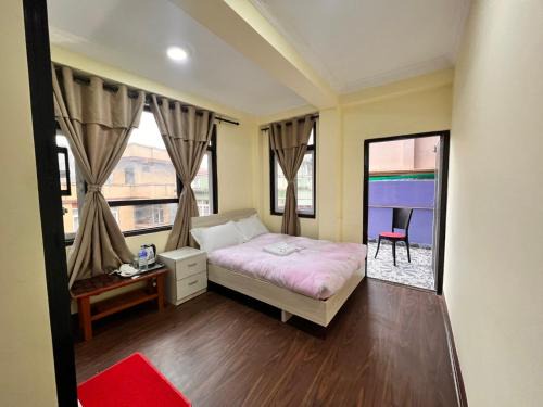 Lalitpur Bed & Breakfast | Comfortable Lasa Kusa Homestay with Family-Friendly Amenities