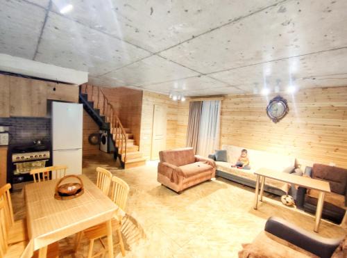 Khulo House | Lashaus