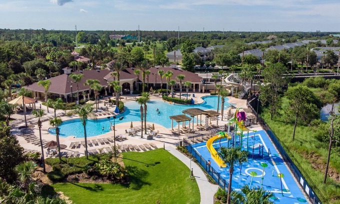 Windsor Hills House | Guest Rated 10/10! Pool Home Near Disney with Princess Suite