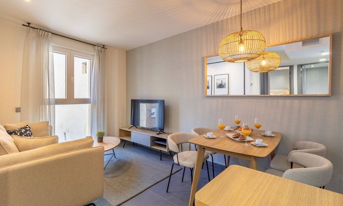 Barrio de La Latina Apartment | Top-Rated Latina Toledo II: Family-Friendly & Accessible Stay