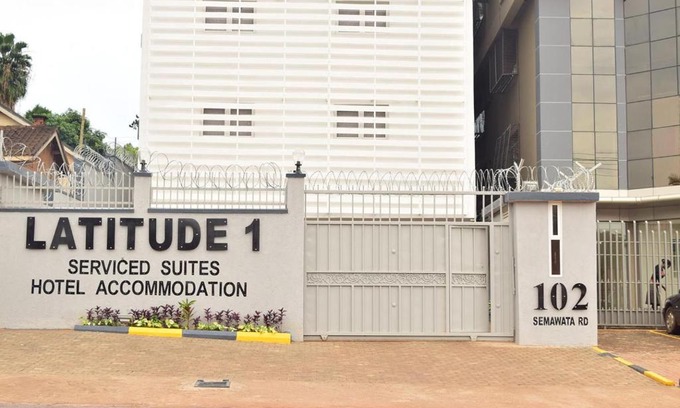 Ntinda Apartment | Comfortable Latitude 1 Suites with Hot Tub & Breakfast