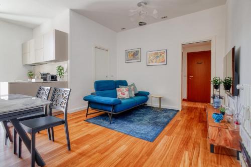 Calvairate Apartment | Exceptional Lattanzio Suite - Porta Romana MM3, Rated 9.7/10