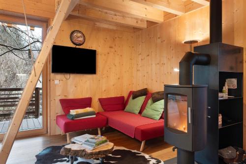San Pancrazio Ski Chalet | Guest Rated 10/10 at Laugen Lodge with Pool & Child Friendly
