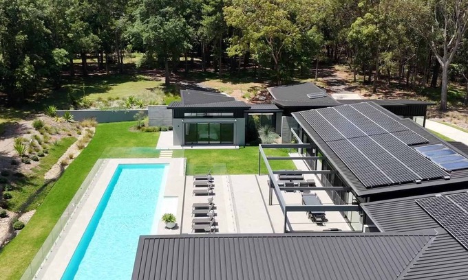 Killcare Heights House | Premier Private Residence Surrounded by Lush Gardens