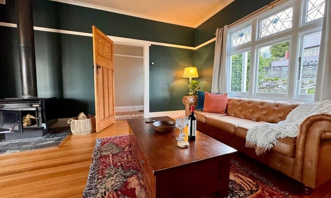 West Launceston House | Cozy Launceston Cottage with Views and Spa Amenities