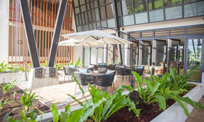 Apia Hotel | Relax at Lava Hotel Apia: 4-Star Comfort with Pool Access
