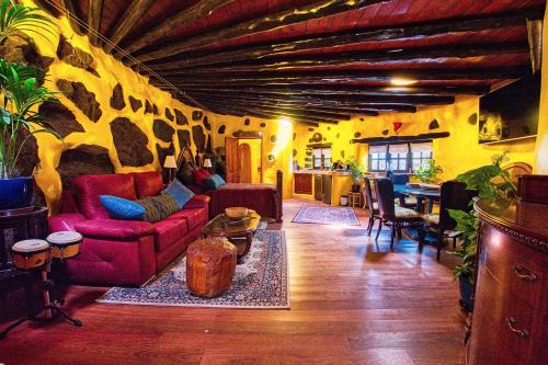La Asomada Apartment | Relaxing Casa Lava with Ocean View & Beautiful Garden