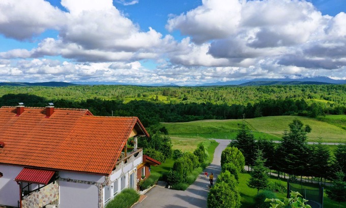 Rakovica House | Welcoming Lavanda Farm Plitvice with Family-Friendly Amenities