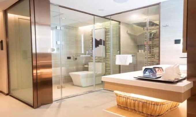 Yuzhong Hotel | Discover Lavande Hotels near Chongqing Monument for Liberation