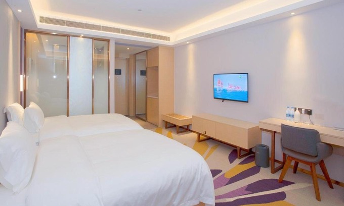 Yu Hua Tai Hotel | Discover Lavande Hotels Near Nanjing Olympic Stadium