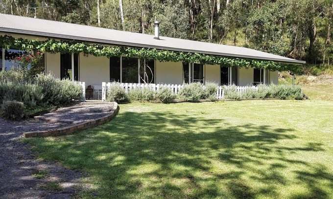 Barrengarry House | Discover Lavender Hill: Family-Friendly Retreat in Kangaroo Valley